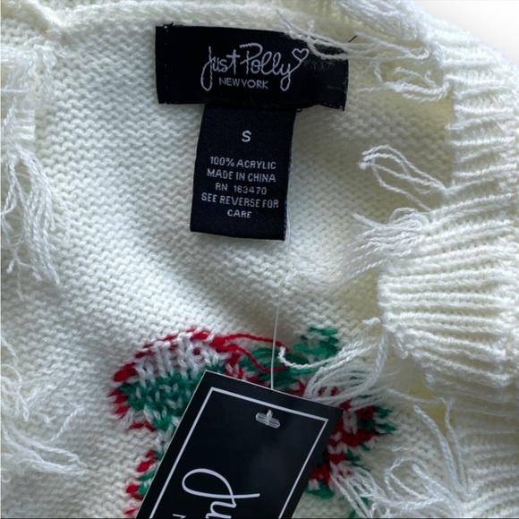 NWT Just Polly juniors Frayed V-neck Cherry Pullover Oversize Sweater Size Small - Picture 10 of 11